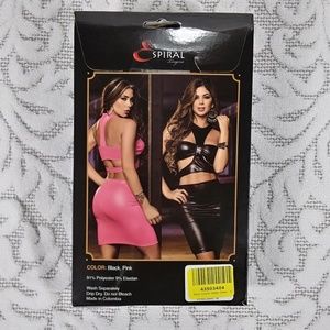 NIB 2-Piece Halter Top Club Wear Set